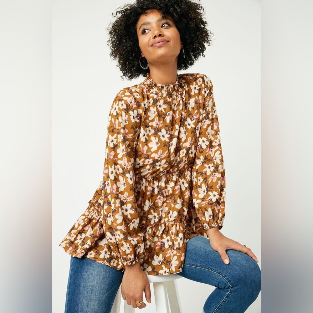 Hayden Los Angeles Puff Sleeve Tie Neck Tiered Tunic Women's Tops Blouse(Size L)